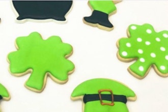 St. Patrick's Day Cookie Decorating